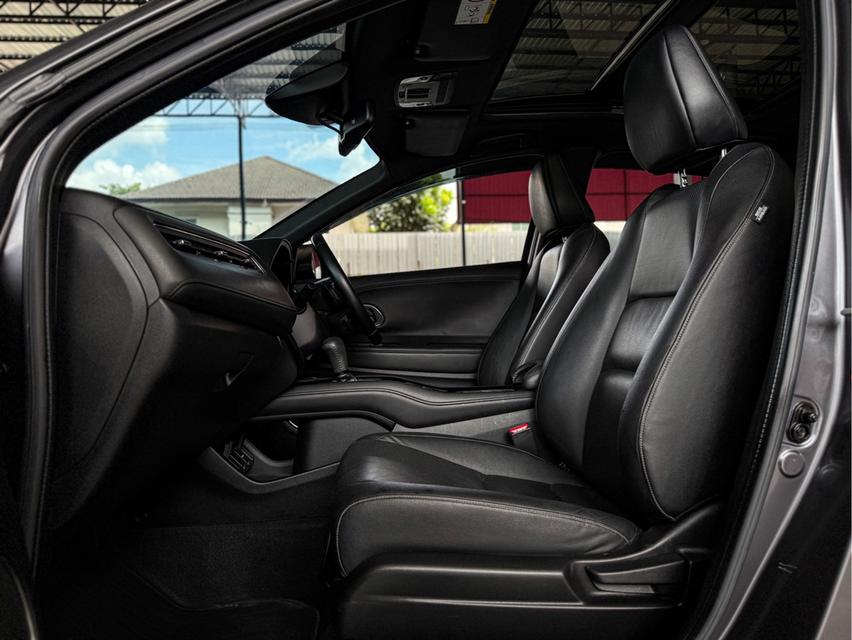 2019 HONDA HRV, 1.8 RS 11