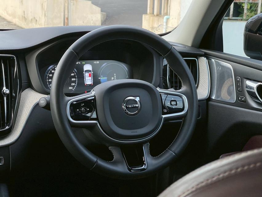 รหัสรถ PJP4229 2020 VOLVO XC60 T8 Inscription  12