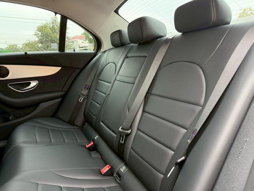 รหัสรถ SG7715 Benz c350e AV ปี2016 รูปที่ 9