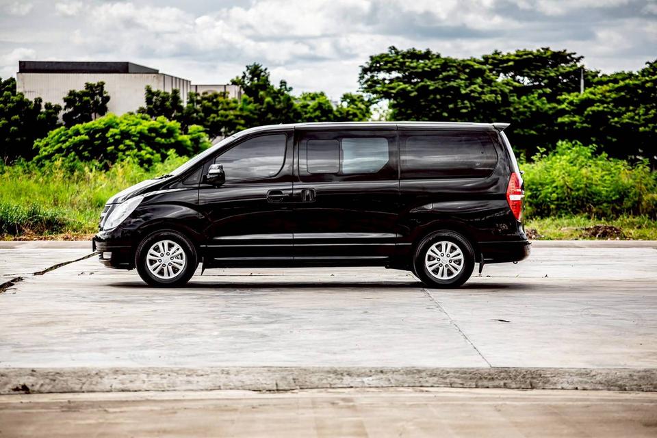 Hyundai H1 Deluxe 2.5 ดีเซล 2011 รถสวยดูแลดี ราคาถูก คุ้มๆ 4