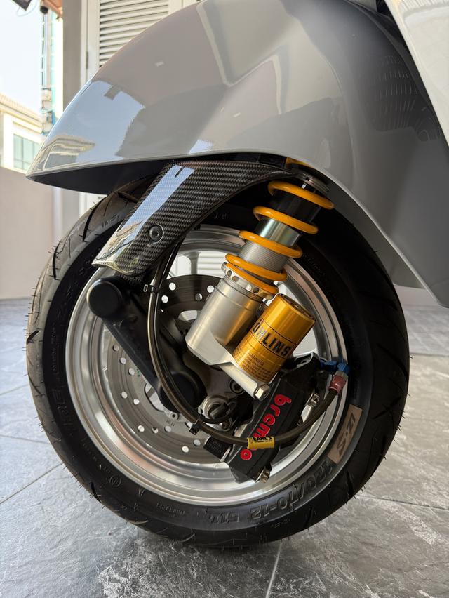 Vespa gts300 supertech2019 รูปที่ 6