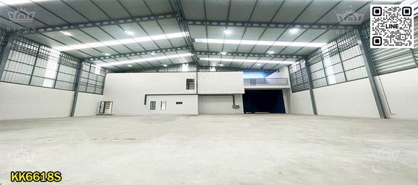 ผ่อนตรงกับโครงการได้ โรงงานใหม่ สไตล์ Contemporary โดนเด่นที่ดีไซด์ คุณภาพวัสดุสูง เย็นสบาย พื้นที่ใช้สอย 970 ตารางเมตร สีม่วงใกล้ถนน 4 เลนส์ 9