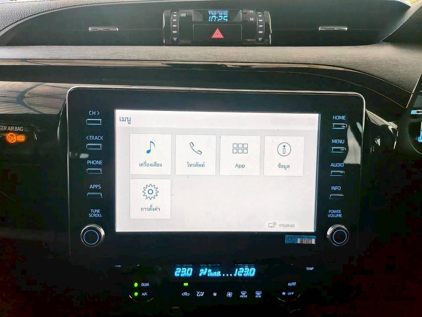 Toyota Revo 2.4Rocco ปี23 10