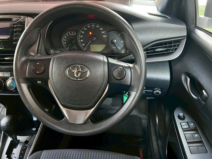 TOYOTA YARIS Hatchback 1.2 Entry ปี 2022 ติดแก๊ส LPG รูปที่ 6