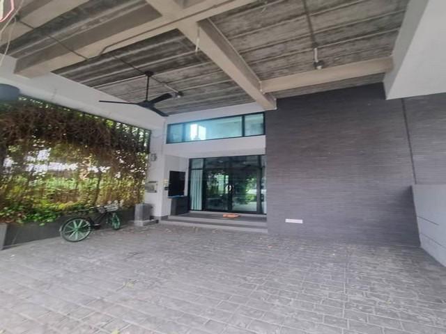 PB5947ให้เช่า ทาวน์โฮม 5 ชั้น ซอยลาดพร้าว83 ใกล้เลียบด่วน 4