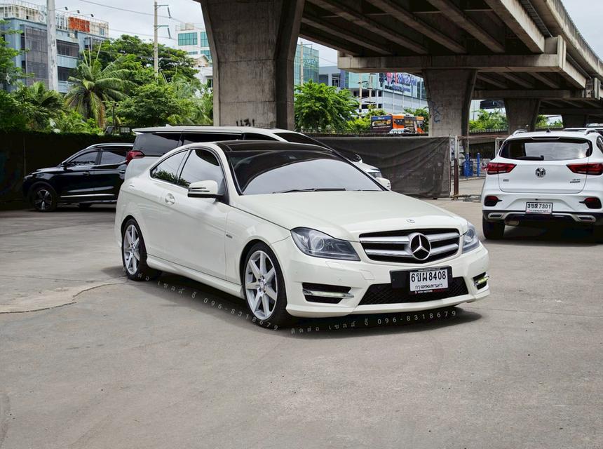 Mercedes Benz C180 Coupe W204 ปี 2011