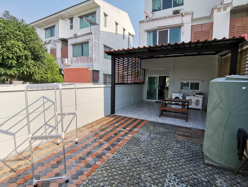 ทาวน์โฮม 3 ชั้น ห้องมุม มบ.ทาวน์พลัส เทพารักษ์ 2.95 ล้าน เจ้าของขายเอง 2