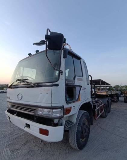 ขายหัวลาก Hino 2 เพลาเครื่อง 315 แรงม้า 2