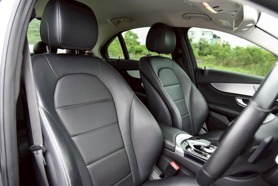 รหัสรถ CBL9252 Mercedes-Benz C200 2.0 Avantgard [W205] AT 2015 9