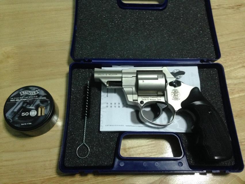 ปืนสำหรับแสดงหนังเสียงเปล่า Blank Gun ยี่ห้อ UMAREX : Smith & Wesson COMBAT nickel, plastic grips, cal. 9mm RK 5