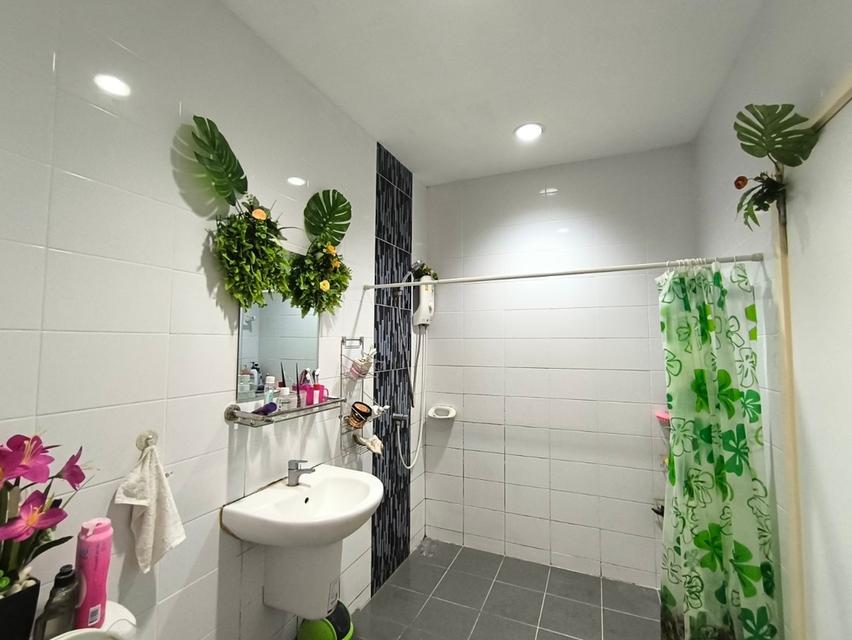 แกรนด์วิลล์  ถนนปทุมสายใน ต.บ้านฉาง อ.เมือง ปทุมธานี 19