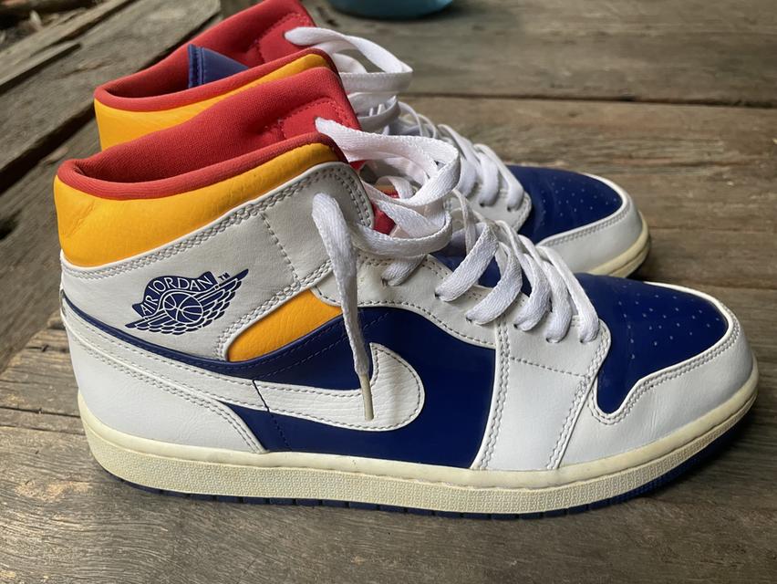 Jordan 1 Mid Royal Blue Laser Orange