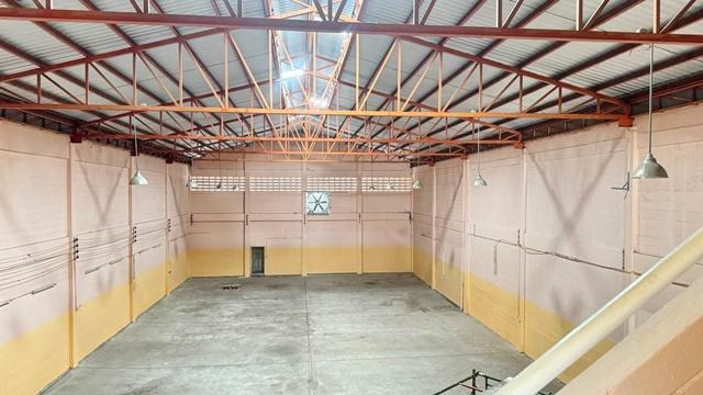 มี รง.4 ไทวัสดุ มหาชัย 2.3 กม. ให้เช่าโรงงาน พร้อม ออฟฟิศ 800ตร.ม. สมุทรสาคร ไดร์กอล์ฟทาวน์ 1กม. 200 ตร.วา. รร.บ้านบางปิ 2