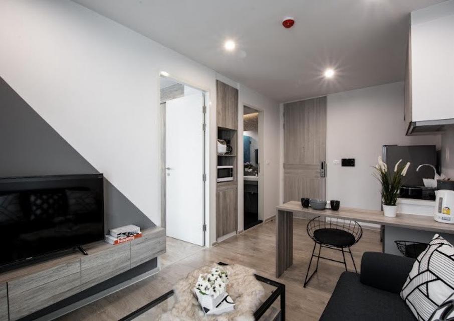 ขายคอนโด Zelle Rattanathibet 2 (เซล รัตนาธิเบศร์ 2) ขนาด 31 ตรม ชั้น 7 วิว สวน 2