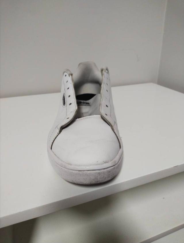 รองเท้าผ้าใบ Adidas มือสอง รูปที่ 4