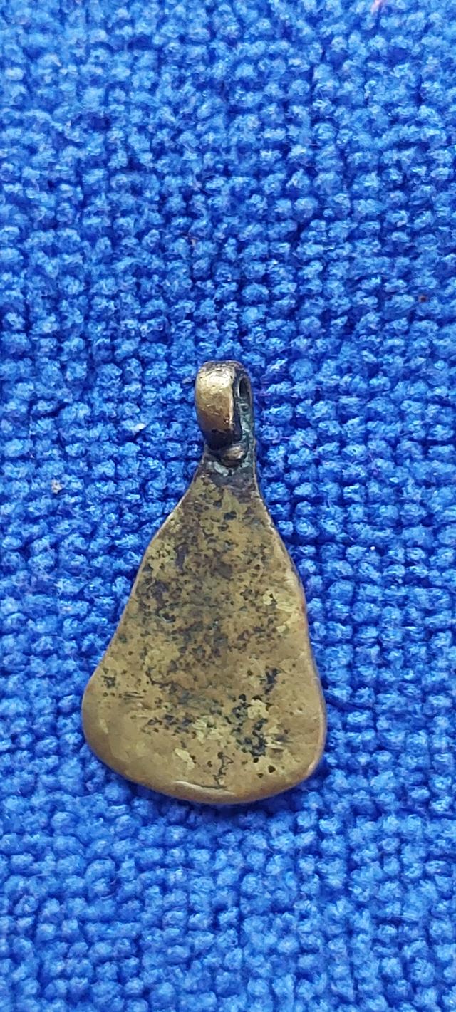 เหรียญจอบเล็กหลวงพ่อเพชร พิจิตร รูปที่ 4