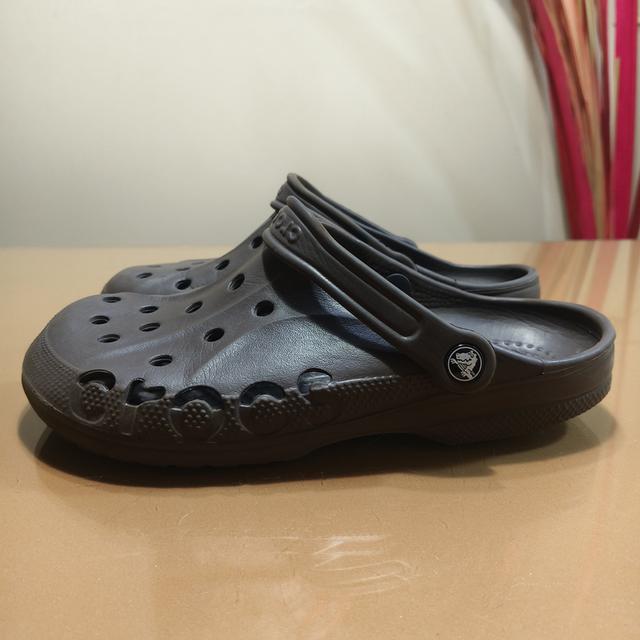 Crocs M9ðĨāļĢāļēāļāļēPrice 450āļŋ āļĢāļđāļāļĒāđāļāļĒāļāļĩāđ 4