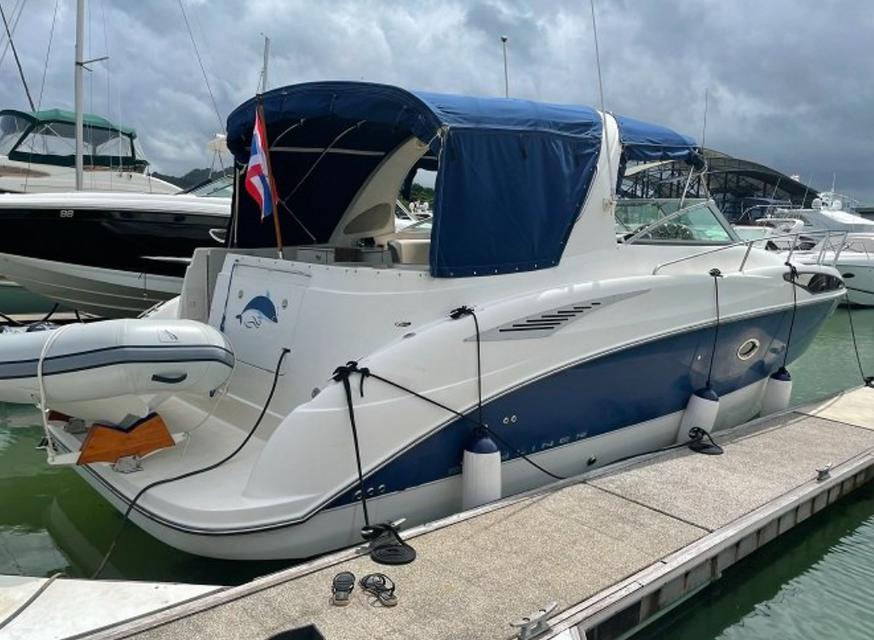 2009 YACHT BAYLINER 35 FEET 11