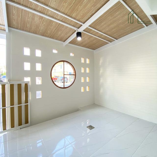 ทาวน์เฮาส์ 2 ชั้น พิศาล บางกระดี่ 25 รีโนเวทพร้อมอยู่