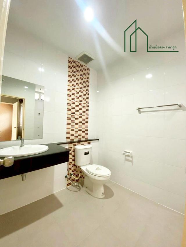 ทาวน์โฮม 3 ชั้น หมู่บ้าน วิชั่นสมาร์ทไลฟ์ บ้านพร้อมอยู่ ทำเลดี นนทบุรี ใกล้สถานีรถไฟฟ้าบางพลู  13