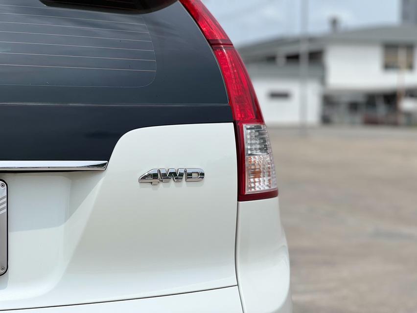 รหัสรถ JRS5640 ถูกมากๆ กับ HONDA CR-V (4WD) 2013 สีขาว