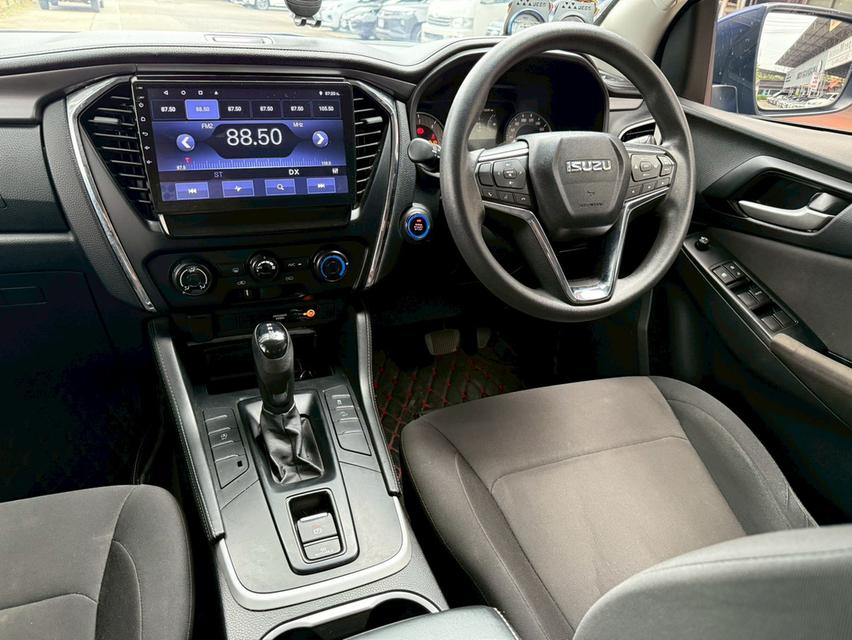ขาย Isuzu MU-X 1.9Active ปี21 9