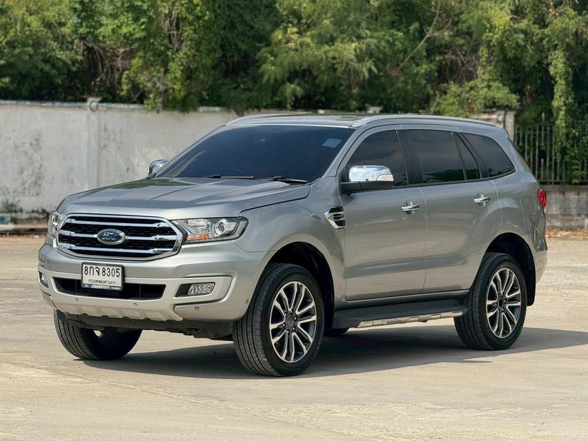 FORD EVEREST Wagon 4dr Titanium+ 7st Auto 6sp RWD 2.2DC (Mnc) Y19. สีเทา เกียร์ออโต้