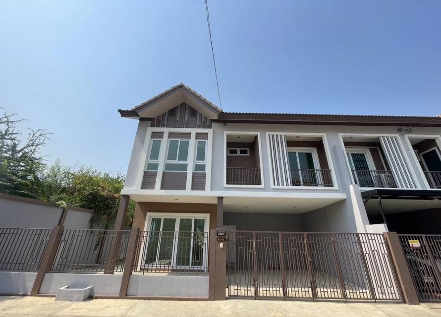 บ้านแฝด 50.4ตร.วา หมู่บ้านสุขนิเวศน์ 7 ประชาอุทิศ 75-สุขสวัสดิ์ 66 **บ้านใหม่ไม่เคยเข้าอยู่** 1