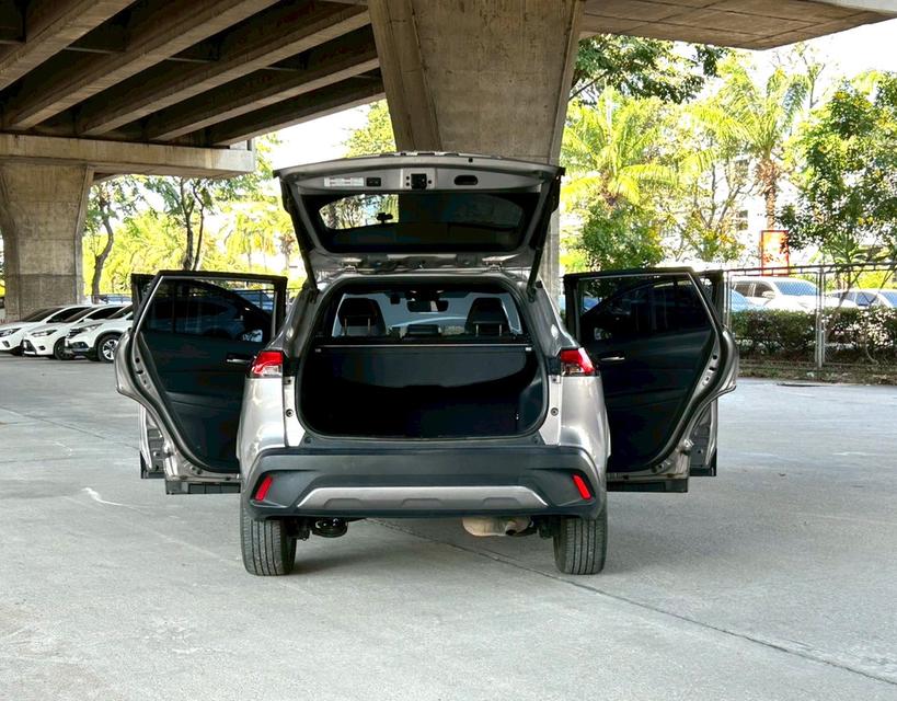 2020 Toyota Corolla Cross 1.8 HEV PREMIUM รถสวยมือเดียว รูปที่ 11
