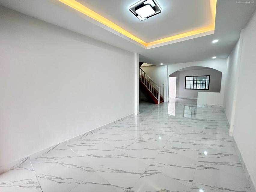 ซื่อตรง 28 นวมินทร์ 143 3