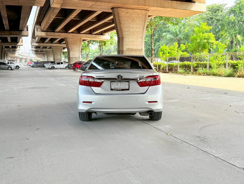 ขายรถ Toyota Camry 2.0G ปี 2013 สีเทา เกียร์ออโต้