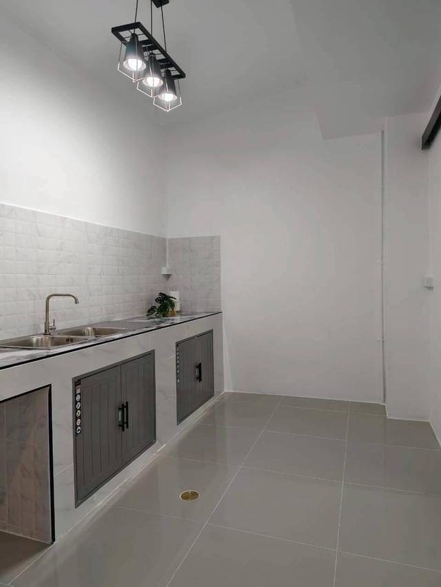 หมู่บ้านบุศรินทร์บ้านกล้วย 14