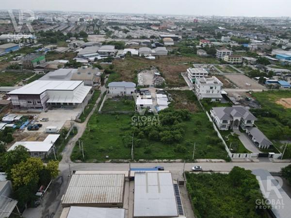 ขายที่ดินแปลงสวย แบ่งล็อคขาย ติดถนนซอยเฉลิมพระเกียรติ ร.9 ซอย 30 แยก 19 8
