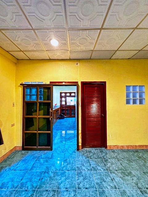 ให้เช่าสองชั้นครึ่ง ฟังก์ชัน 2 นอน 2 น้ำ MRT สุทธิสาร 700 ม.บ้าน พื้นที่ใช้สอย 25 ตร.ว.เหมาะพักอาศัย หรือโฮมออฟฟิศ 6