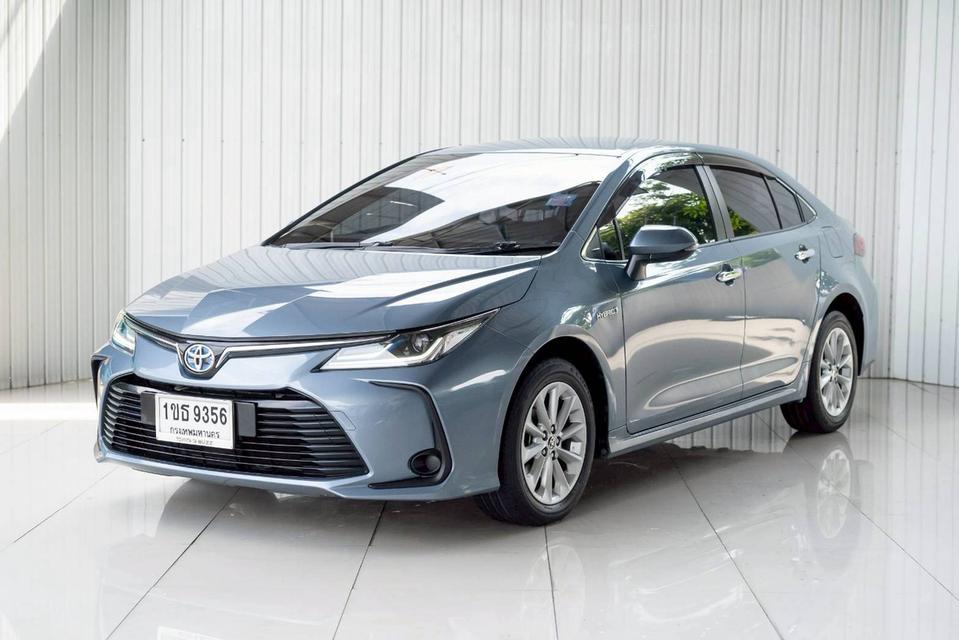 TOYOTA COROLLA ALTIS 1.8 HYBRID MID ปี 2020 โฉม ALTIS ปี19-ปัจจุบัน