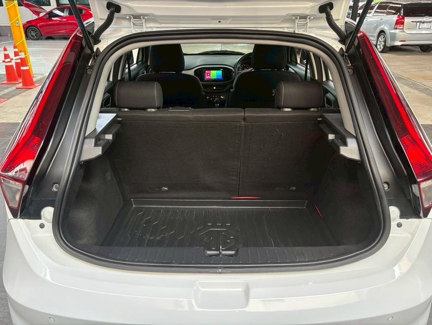MG3 1.5 X SUNROOF ปี 2021 14