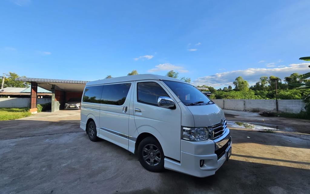 ขาย Toyota Ventury 3