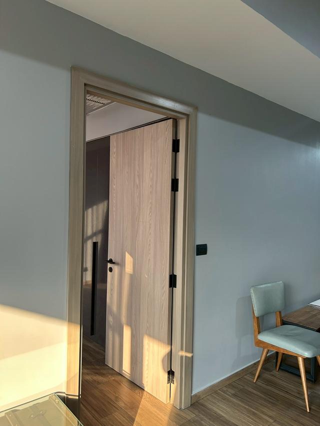 ขายคอนโดหรู: The Lofts Asoke 3