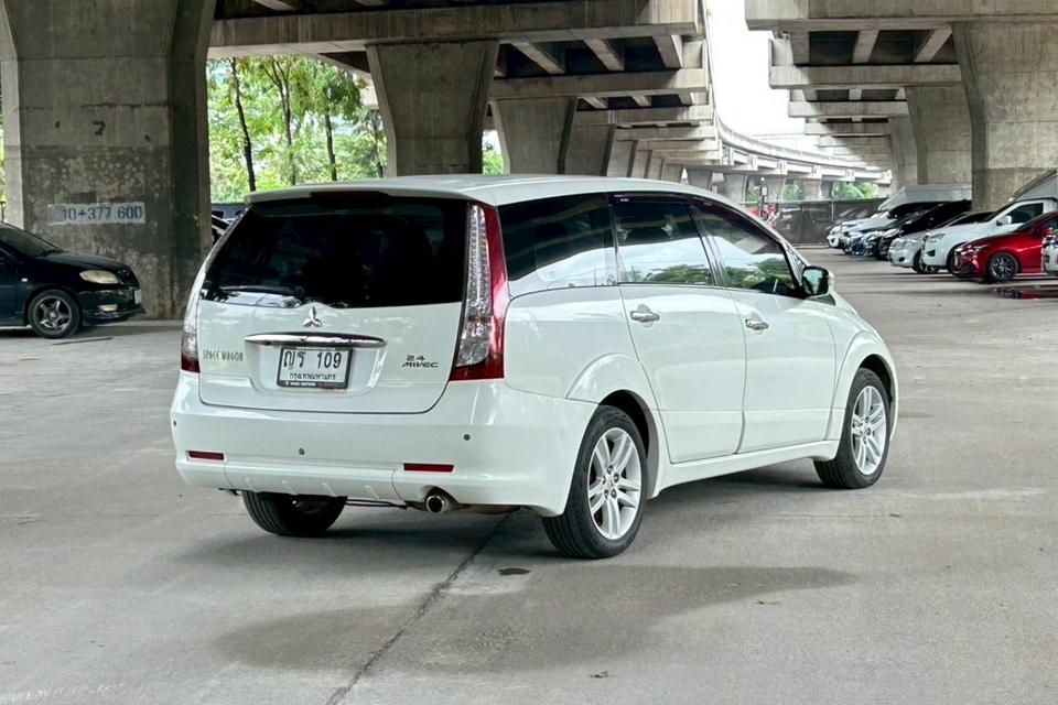 Mitsubishi Space Wagon 2.4 GLS AT ปี 2011