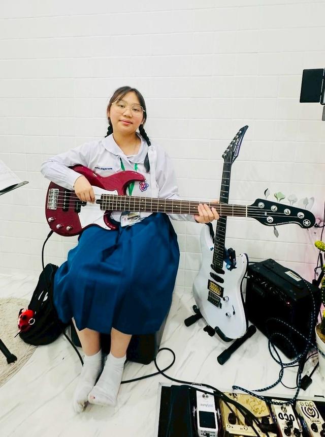 รับสอนเบส ที่ Fin Music School รูปที่ 15