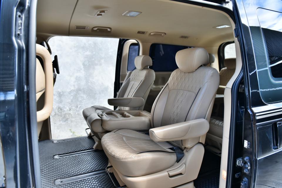 🎊"FULL OPTION HYUNDAI H1 รุ่นพิเศษ BLACK SERIES ทะเบียนคืน"🎊 รูปที่ 11
