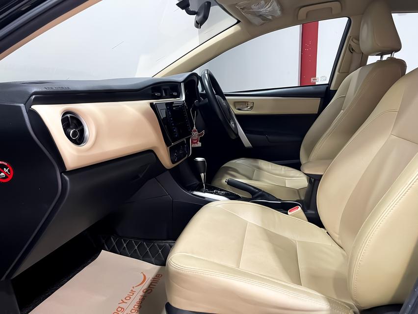 TOYOTA COROLLA ALTIS 1.6 G ปี 2019 สีดำ เกียร์ AT  ไมล์ 221,XXX 11