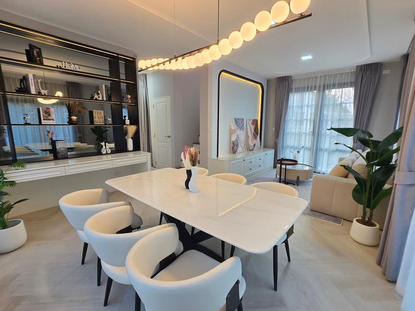 ขาย/ให้เช่า บ้านเดี่ยว2 ชั้น แกรนด์ พลีโน่ สุขุมวิท-บางนา ใกล้โรงเรียนนานาชาติ 4