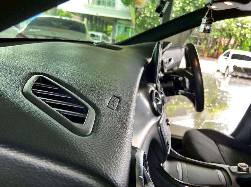 Mercedes-Benz CLA250 Shooting Brake 13