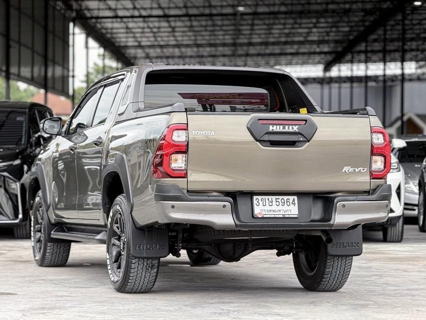 ขายรถ Toyota Hilux Revo Dobble Cab จังหวัด ชลบุรี 3