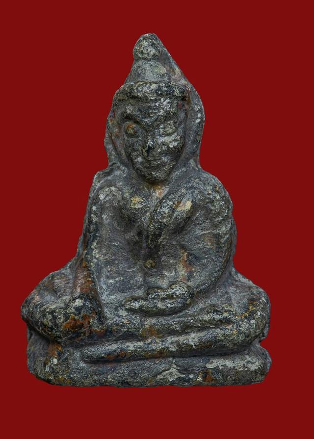 พระท่ากระดาน เนื้อสนิมแดง
