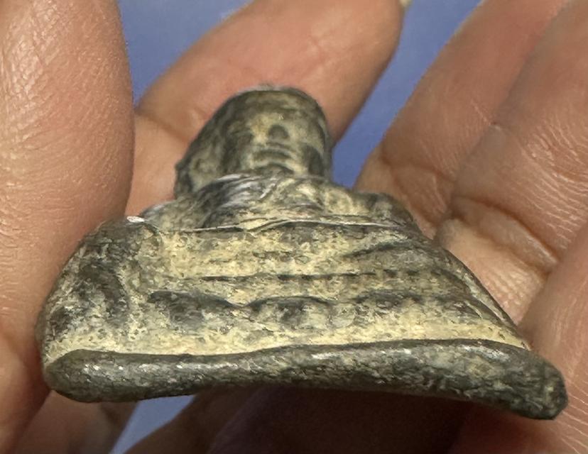 พระหูยาน กรุวัดปืน เนื้อชินแก่ตะกั่ว