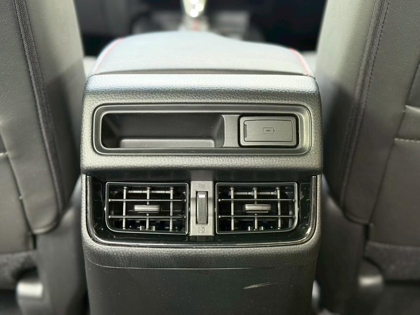 รหัสรถ PJP8084 🚗 Isuzu D-Max 1.9 Z X-Series Hi-Lander AT ปี 2024 13