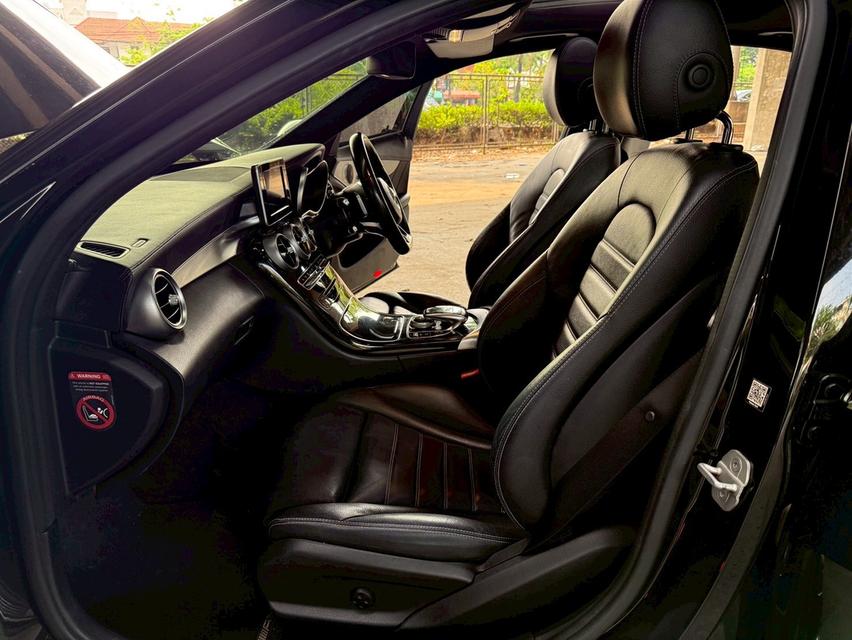 ขายรถ Benz C250 AMG W205  ปี 2015 สีดำ เกียร์ออโต้ 11