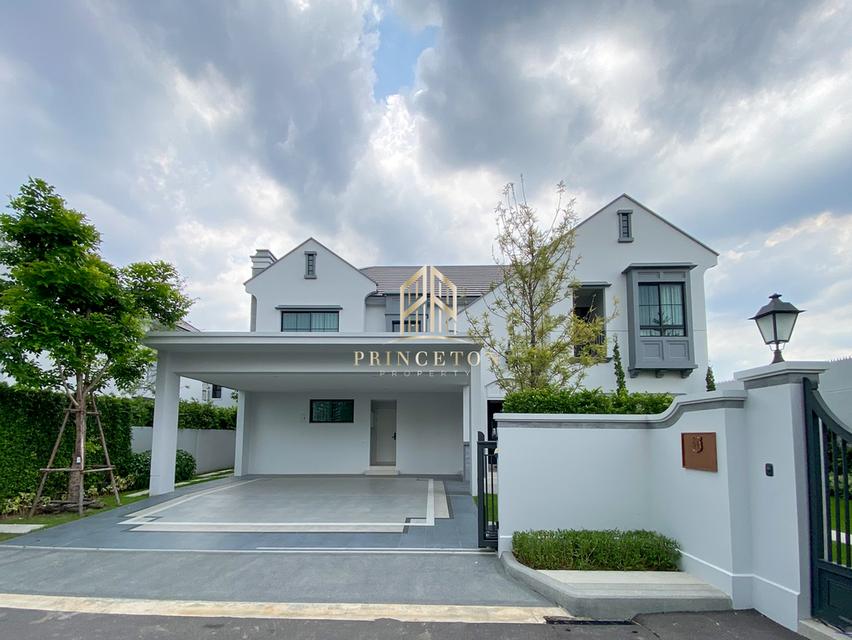 Luxury House For Sale or Rent Nantawan Rama 9 New Krungthep Kreetha 2